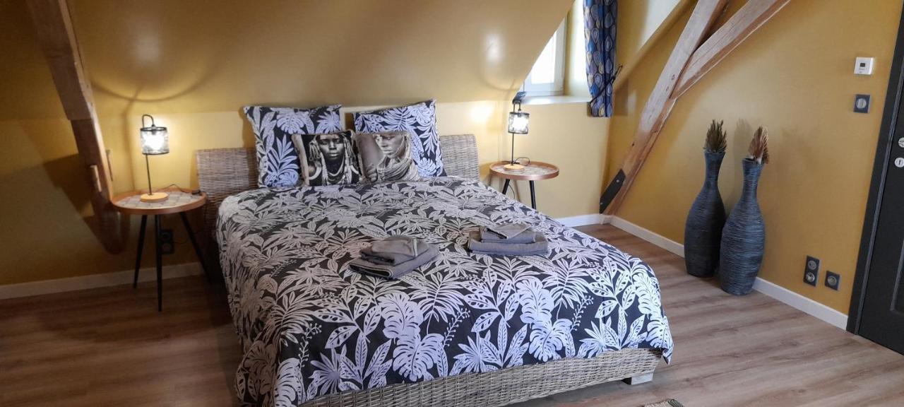 La Galuche Bed and Breakfast Angliers  Eksteriør billede