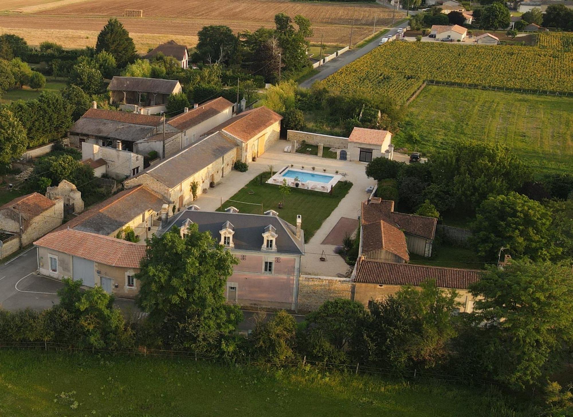 La Galuche Bed and Breakfast Angliers  Eksteriør billede